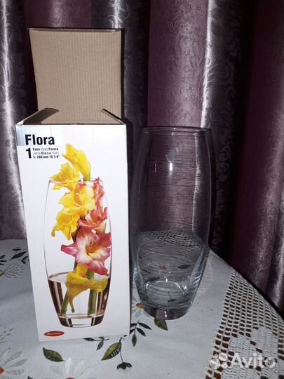 Ваза Флора 26см новая