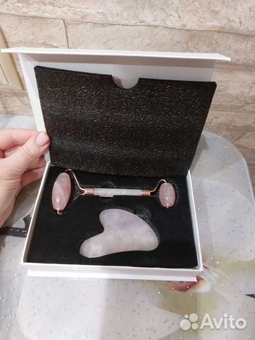 Скребок и ролик гуаша розовый кварц