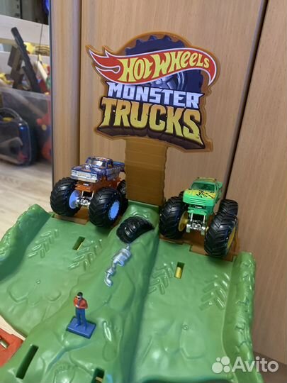 Трек Hot Wheels monster truck Автотрек гонка