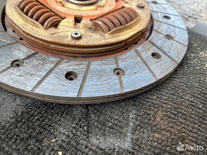 Маховик Toyota Corolla ZRE150 1zrfe