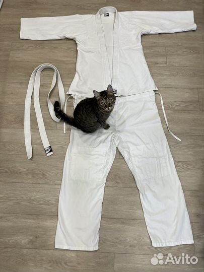 Кимоно Green Hill 5/180 белое