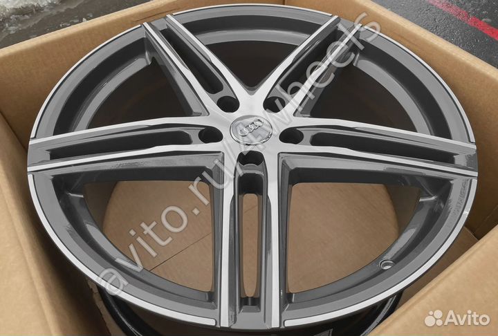 Диски на Audi A7 R20