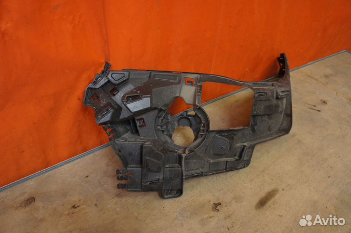 Кронштейн птф левый BMW X5 F15