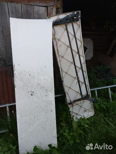 Продам спойлера