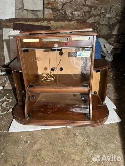 Подставка под телевизор