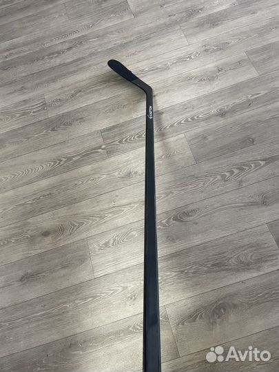 Клюшка хоккейная easton v9