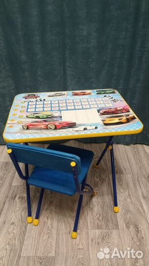 Детский письменный стол бу