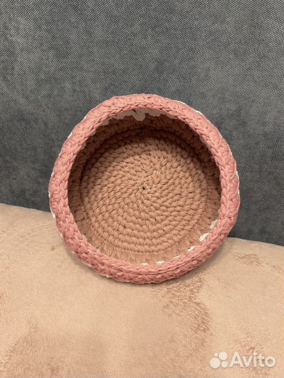 Корзинка из трикотажной пряжи