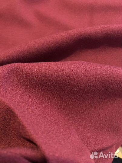 Отрез ткани благородный бордовый цвет
