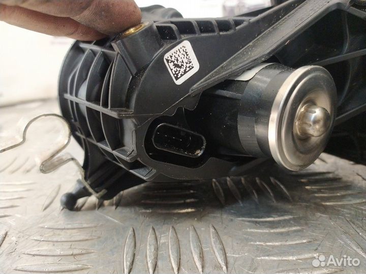 Коллектор впускной Mercedes-Benz C-class