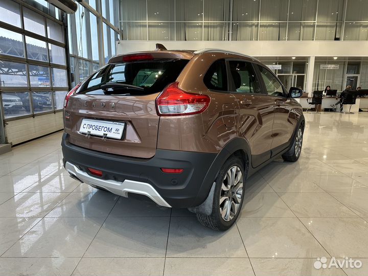 LADA XRAY Cross 1.8 МТ, 2019, 41 000 км