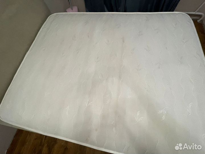Матрас 160х200 бу