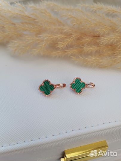 Серьги медицинский сплав