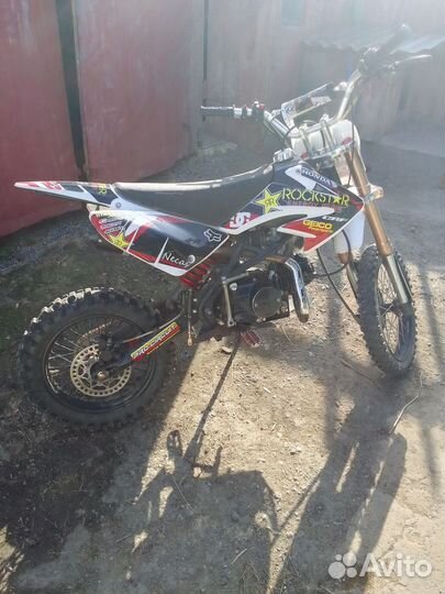 Продам питбайк 125