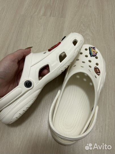 Тапки мужские crocs 46 белые