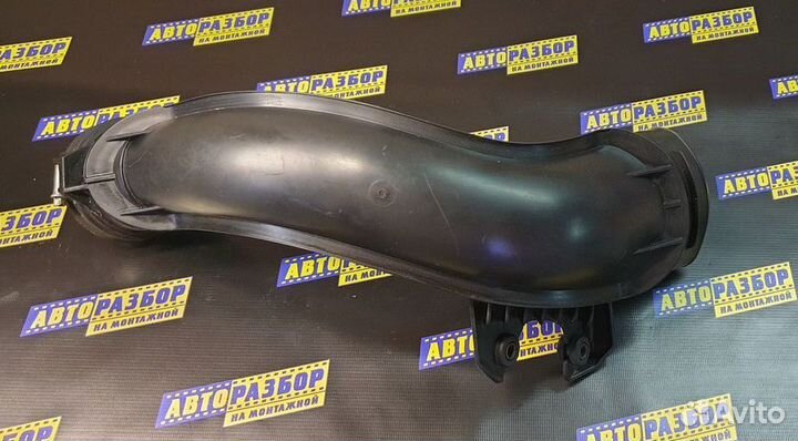 Патрубок воздушного фильтра Volvo S60 1.6