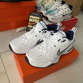 Nike Air Monarch 4