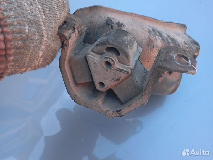 Нексия подушка МКПП