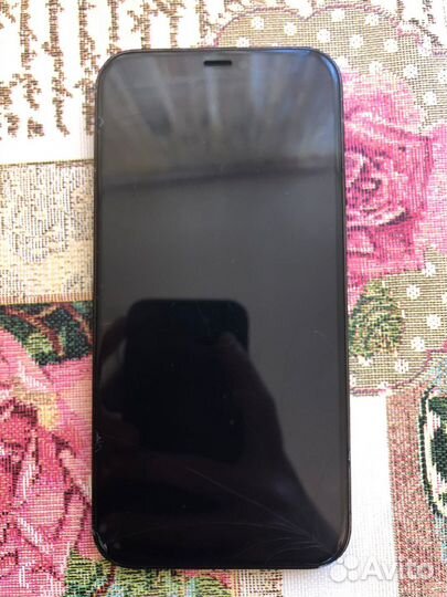 Телефон iPhone