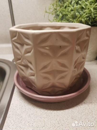 Горшок для цветов