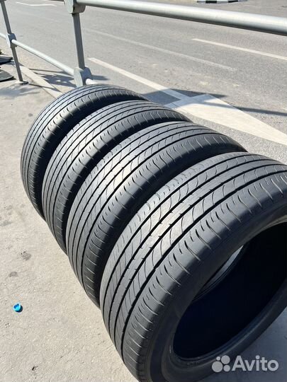 Dunlop SP Sport Maxx 235/55 R20