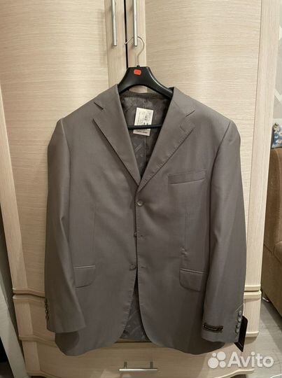 Мужской костюм