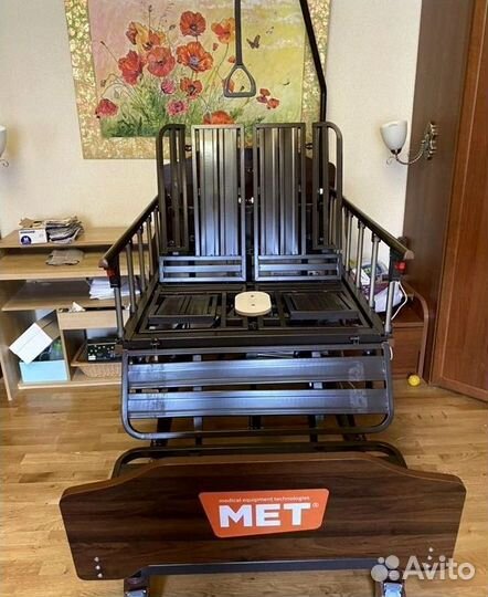 Кровать для лежачих больных MRV6 электр