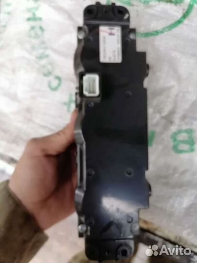 Блок управления кондиционером митсубиси ланцер 10