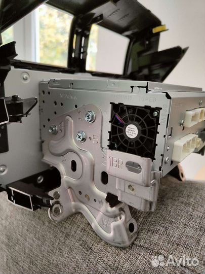 Магнитола Toyota land cruiser Prado