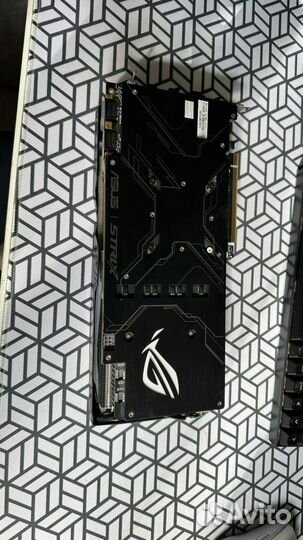 Видеокарта Asus Rog Strix GTX 1080 ti 11 gb