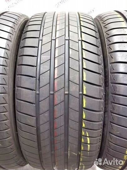 Bridgestone Turanza T005 215/60 R17 96H