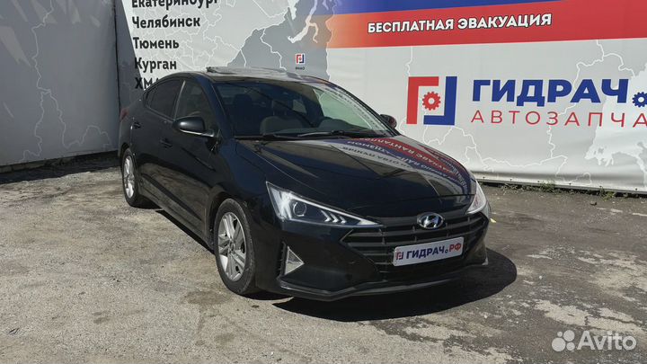 Суппорт тормозной задний левый Hyundai Elantra (AD