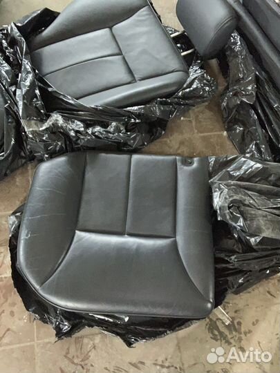 Задние сидения Mercedes-Benz E-Class W210 (S210)