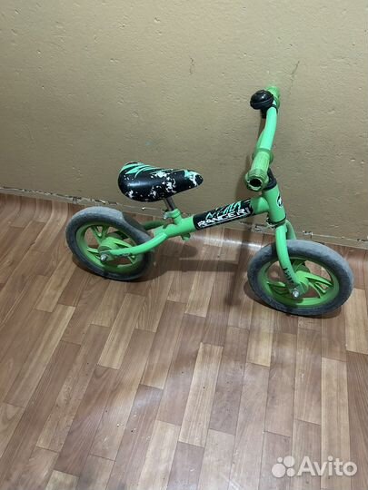 Беговел детский бу