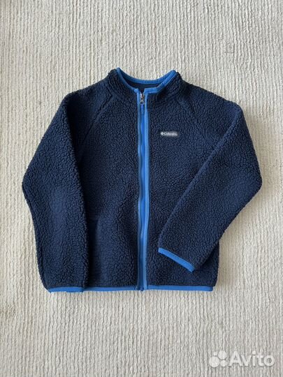 Спортивная кофта