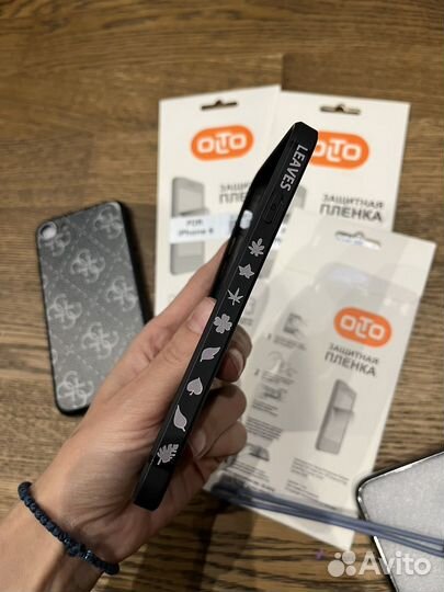Чехлы и защитная пленка для iPhone