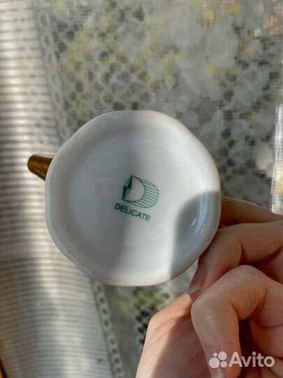 Миниатюрный фарфоровый чайник. Винтаж