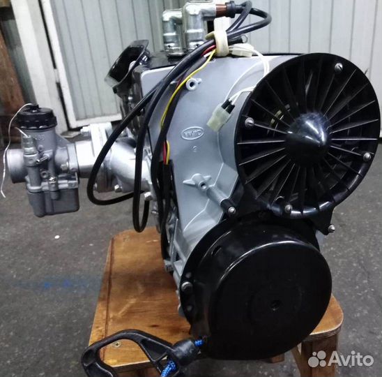 Двигатель на снегоходы Рысь