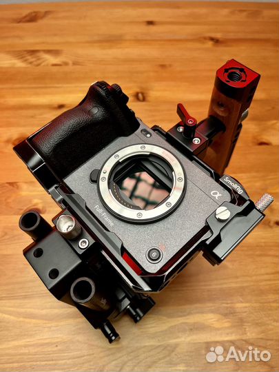 Sony fx3 + sigma 24-70 2.8 + dji ronin s