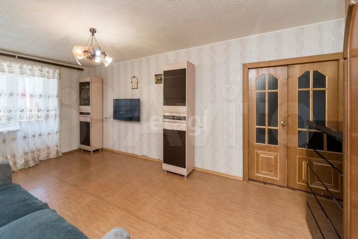 4-к. квартира, 81,5 м², 1/3 эт.