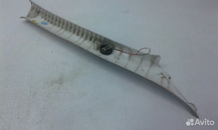 Пластик салона передний левый Toyota Corolla E120