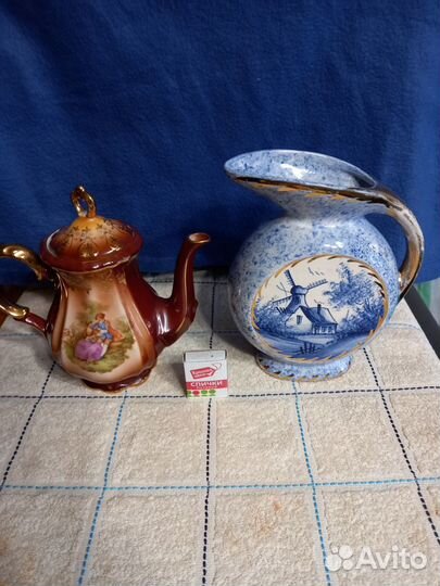 Кофейник и кувшин