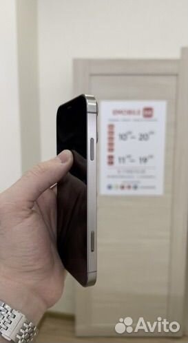 iPhone xr в корпусе 15 pro 128 gb