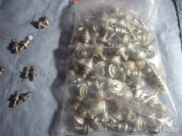 Диоды Динисторы Стабилитроны для радиолюбителей