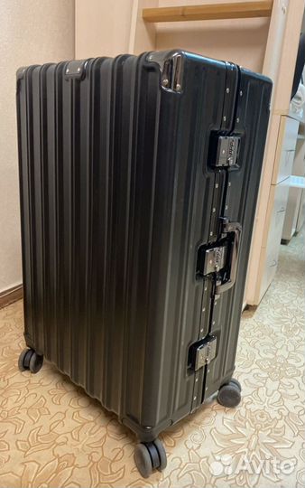 Чемодан размер L