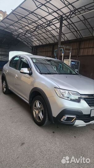 Renault Logan Stepway 1.6 AT, 2021, 39 700 км