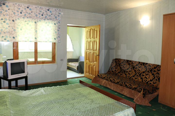 Коттедж 170 м² на участке 1 сот.