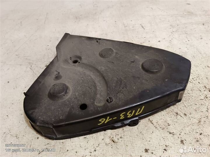 Кожух ремня грм volkswagen Passat B3 87-94г