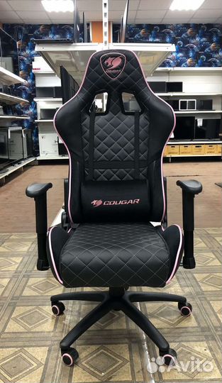 Игровое кресло CouGar с механизмом качания