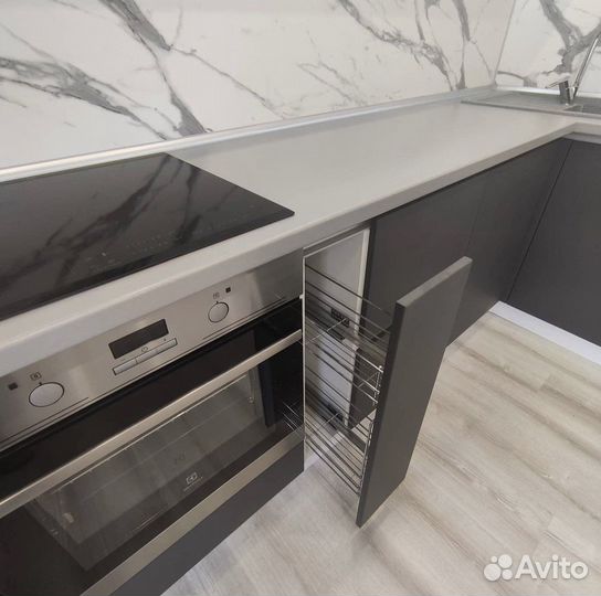 Кухонный гарнитур «Дермонд»